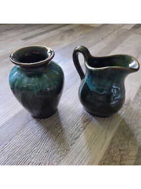 Blue Mountain Pottery Vase‎ Creamer 4" Green Drip Glaze Mid Century Modern Retro